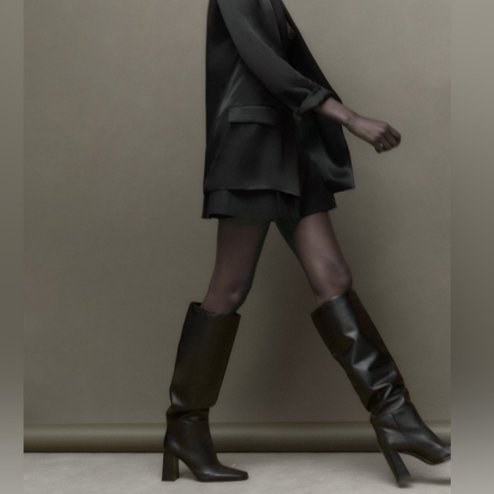 🆕️ Zara Knee High Block Heeled Leather Boots - Picture 2 of 5